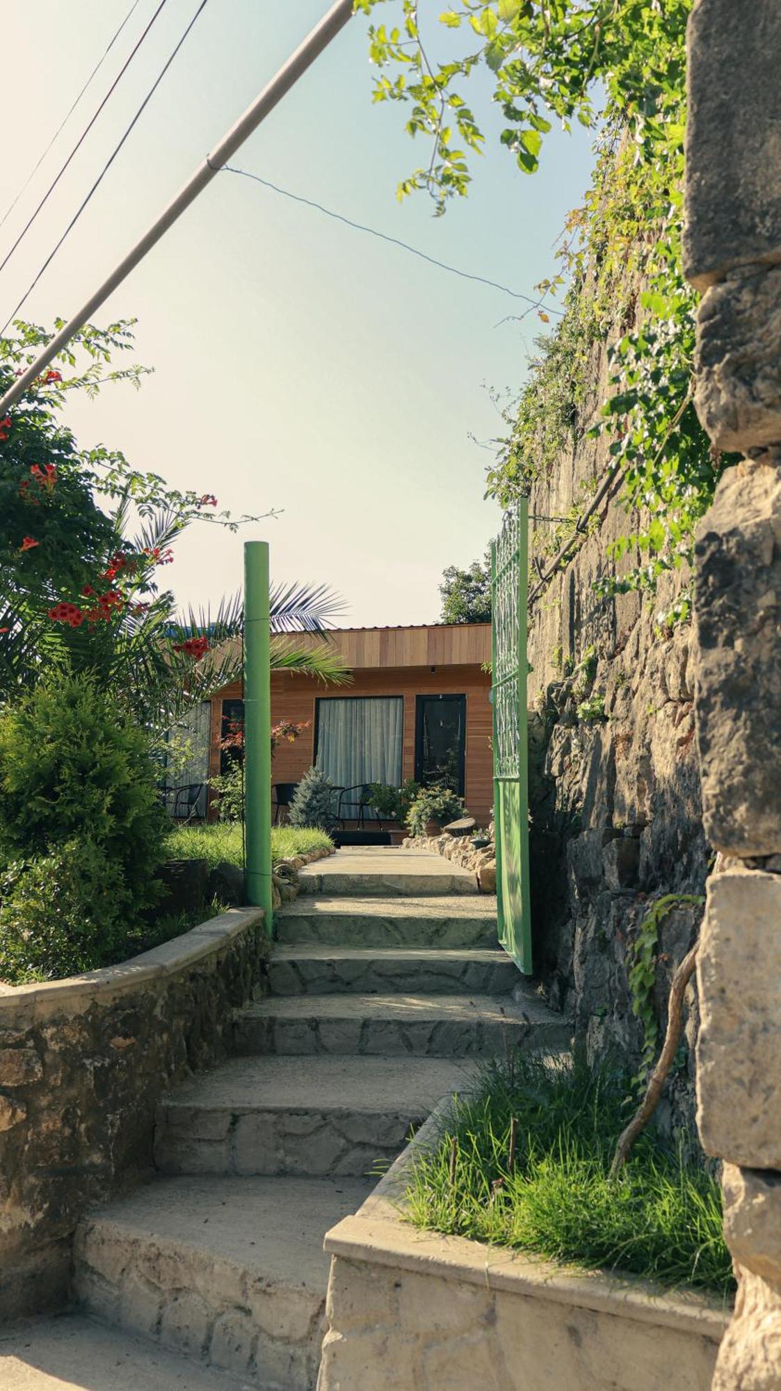 Garden Rooms In Kutaisi Esterno foto
